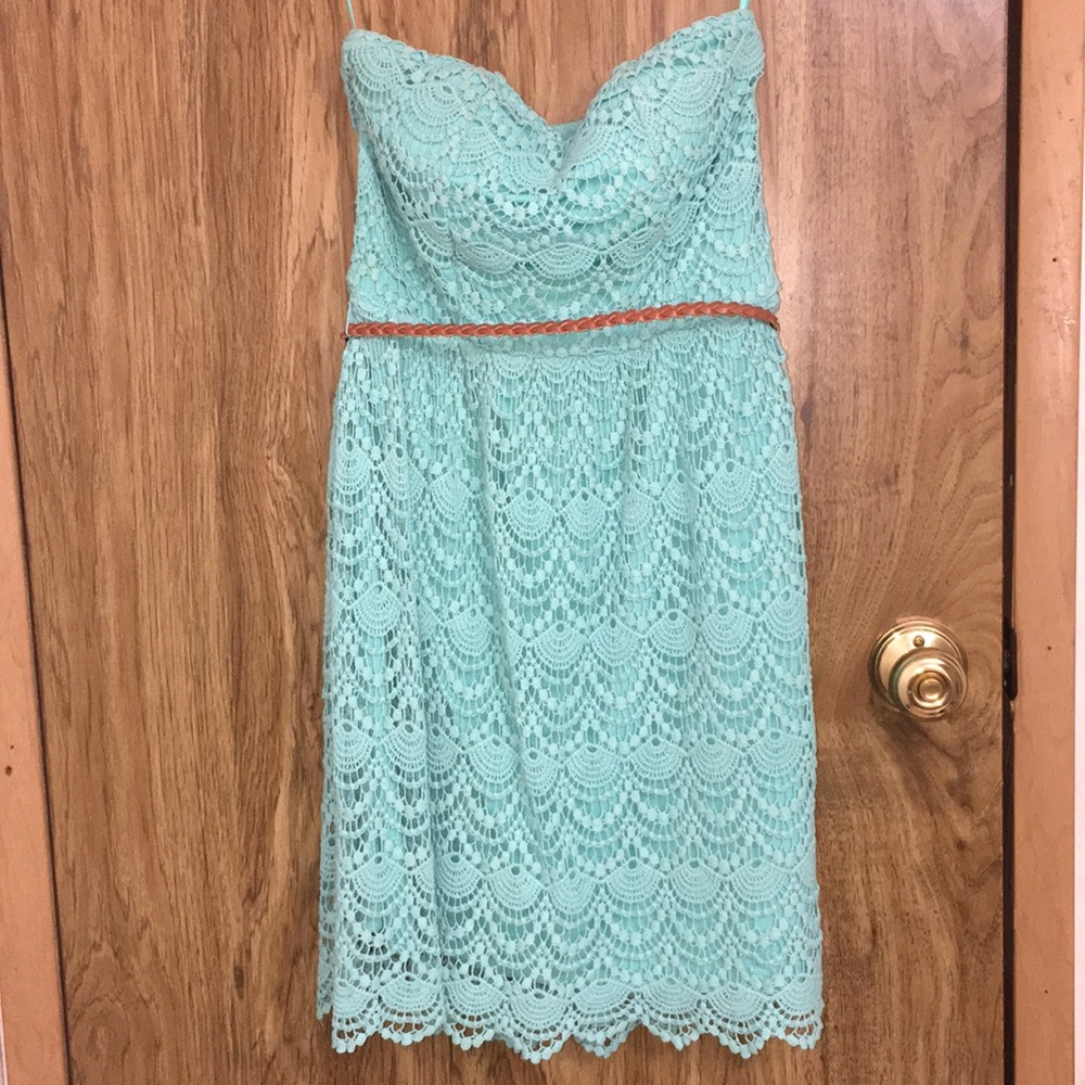 Strapless dress